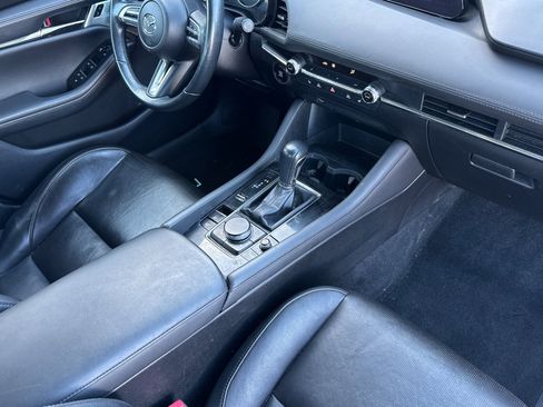 Used 2021 MAZDA MAZDA3 s image 15
