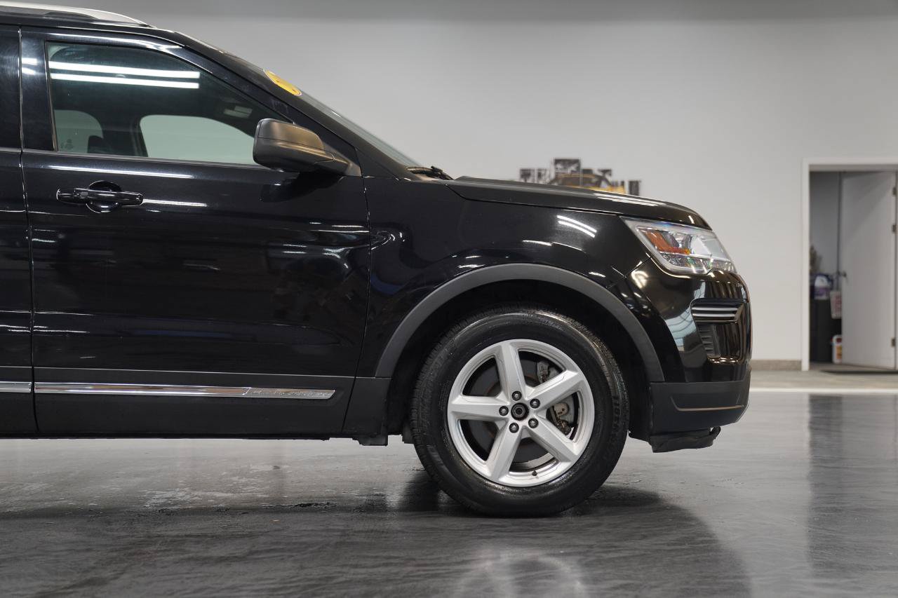 Used 2019 Ford Explorer XLT FWD image 10