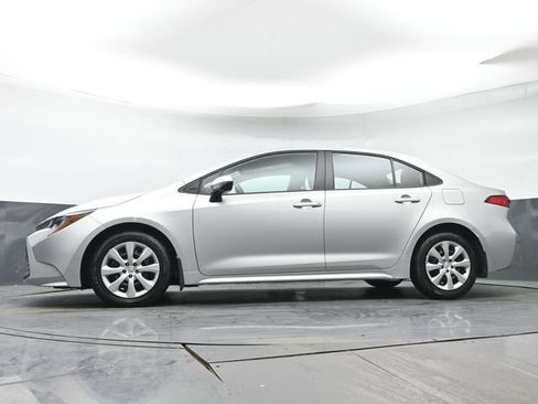 Certified 2025 Toyota Corolla LE FWD image 26