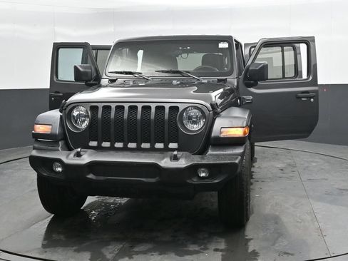 Used 2020 Jeep Wrangler Unlimited Sport AWD/4WD image 39