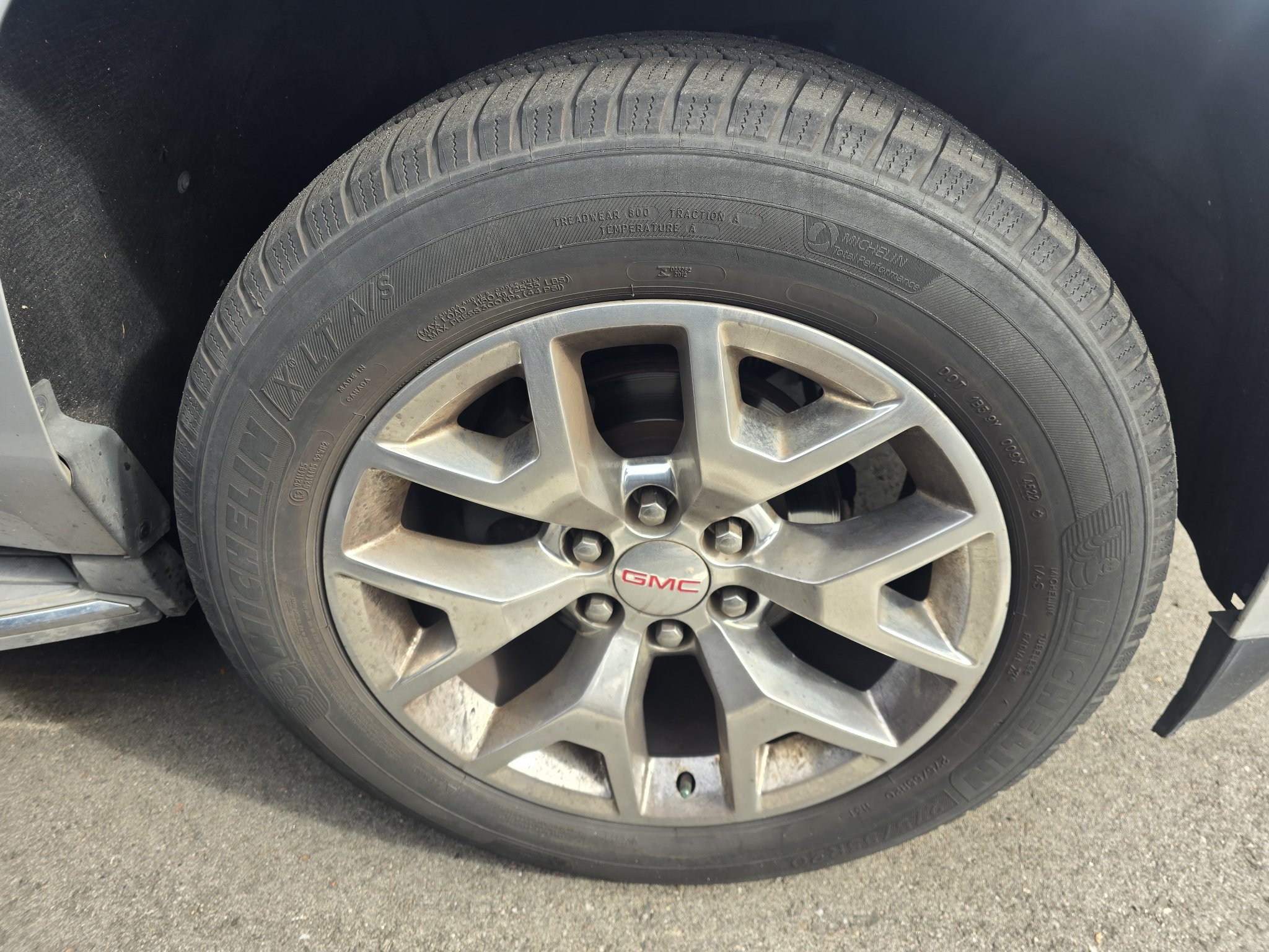Used 2015 GMC Yukon SLT w/ Open Road Package AWD/4WD image 18