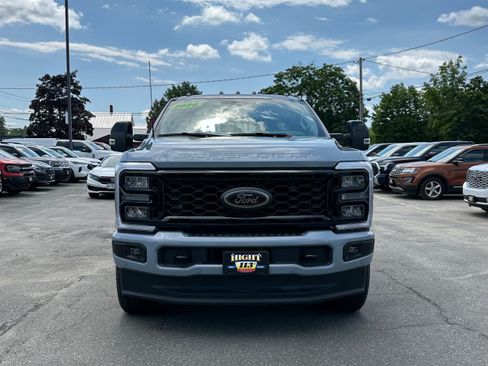 New 2026 Ford F250 Lariat w/ Black Appearance Package AWD/4WD image 8