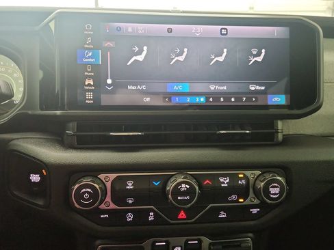 New 2026 Jeep Gladiator Sport AWD/4WD image 26