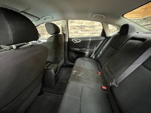 Used 2014 Nissan Sentra SR w/ SR Driver Package FWD image 29