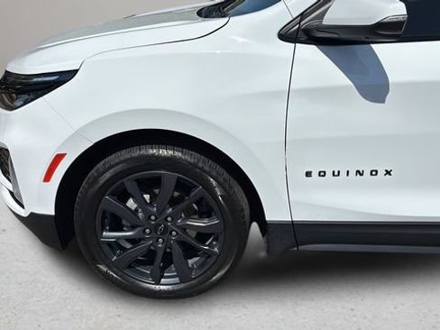 Used 2024 Chevrolet Equinox RS w/ RS Leather Package FWD image 34