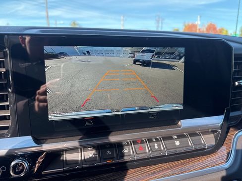 New 2026 GMC Sierra 1500 Elevation image 19