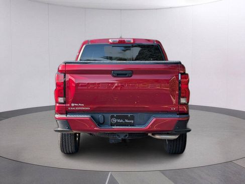 Used 2024 Chevrolet Colorado LT w/ LT Convenience Package III RWD image 4