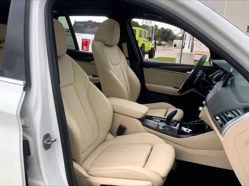 Used 2019 BMW X3 xDrive30i w/ Premium Package image 8