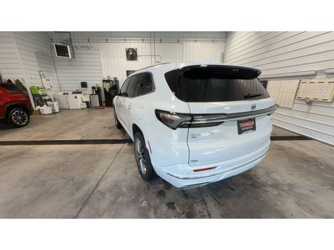 New 2026 Buick Enclave Avenir w/ Super Cruise Package image 6