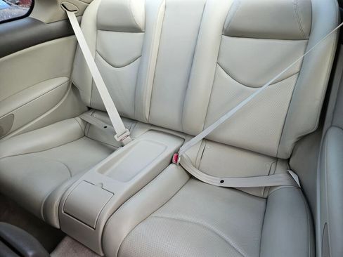 Used 2011 INFINITI G37 Journey w/ Premium Pkg image 32