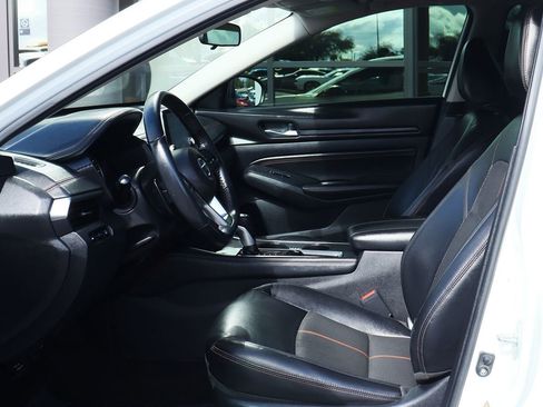 Used 2020 Nissan Altima 2.5 SR image 37