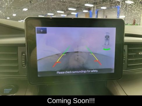 Used 2023 Ford Explorer XLT image 35