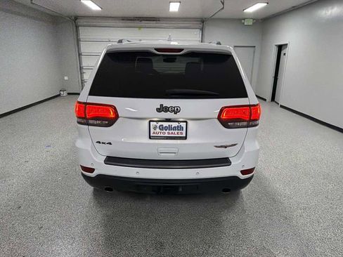 Used 2018 Jeep Grand Cherokee Trailhawk w/ Trailhawk Luxury Group AWD/4WD image 4