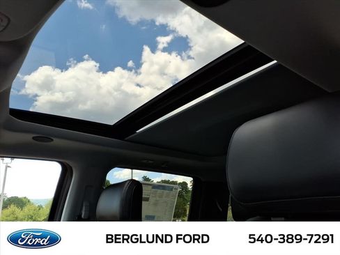 New 2026 Ford F250 Lariat w/ Black Appearance Package AWD/4WD image 7