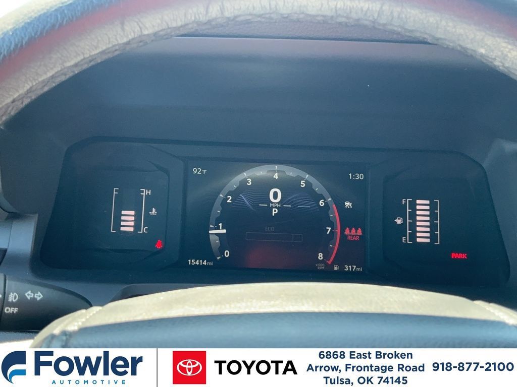 Certified 2025 Toyota Tacoma SR5 w/ SR5 Upgrade Package AWD/4WD image 13
