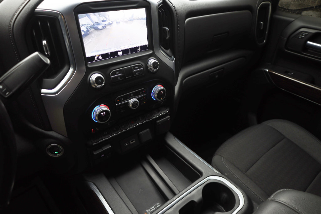 Used 2020 GMC Sierra 1500 Elevation w/ Elevation Value Package AWD/4WD image 15