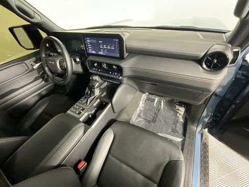 Used 2024 Toyota Land Cruiser image 19