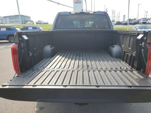 Used 2024 Toyota Tundra SR5 w/ SR5 Convenience Package AWD/4WD image 7