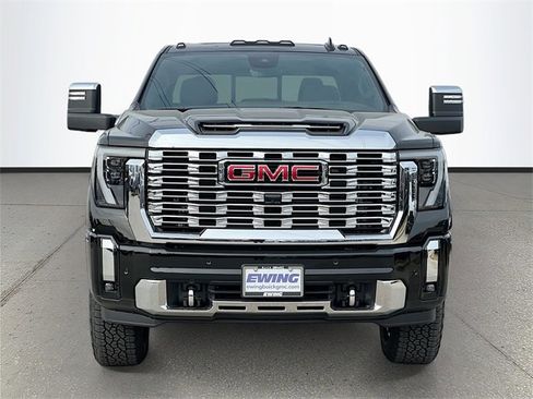 New 2026 GMC Sierra 2500 Denali image 2