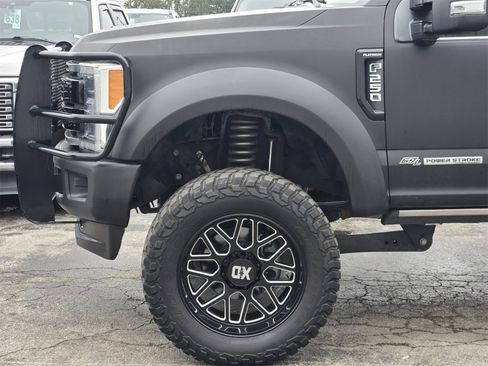 Used 2019 Ford F250 Platinum w/ Platinum Ultimate Package image 8