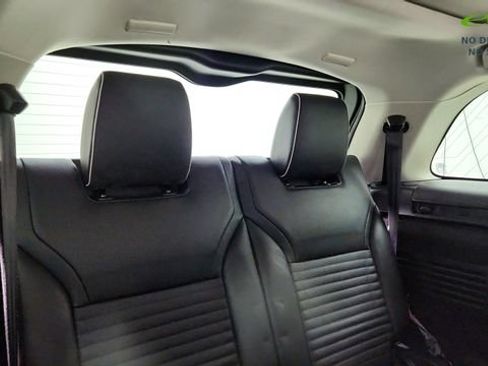 Used 2018 Land Rover Discovery HSE Luxury AWD/4WD image 31
