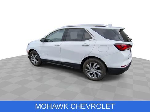 Used 2024 Chevrolet Equinox Premier AWD/4WD image 7