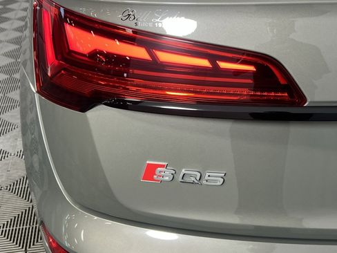 Used 2024 Audi SQ5 Premium Plus w/ Premium Plus Package image 29