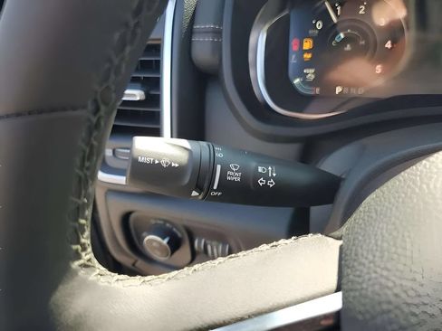 New 2025 RAM 2500 Laramie AWD/4WD image 76