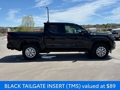 Used 2026 Toyota Tacoma SR5 w/ SR5 Upgrade Package AWD/4WD image 7