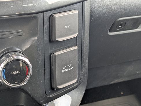 Used 2022 Ford F150 XLT w/ Equipment Group 302A High image 26