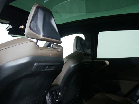 Certified 2025 BMW X3 xDrive30i image 16