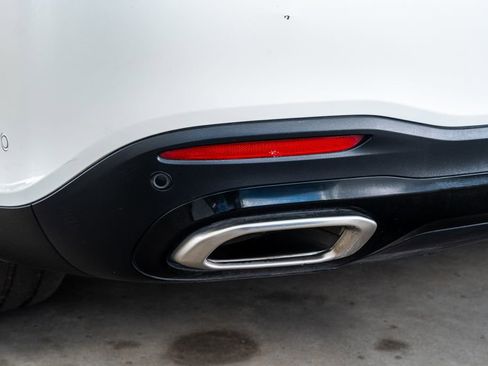 Used 2023 Mercedes-Benz GLS 580 4MATIC image 24