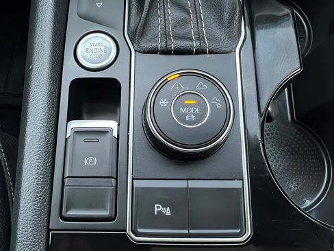 Used 2022 Volkswagen Atlas SEL R-Line AWD/4WD image 53