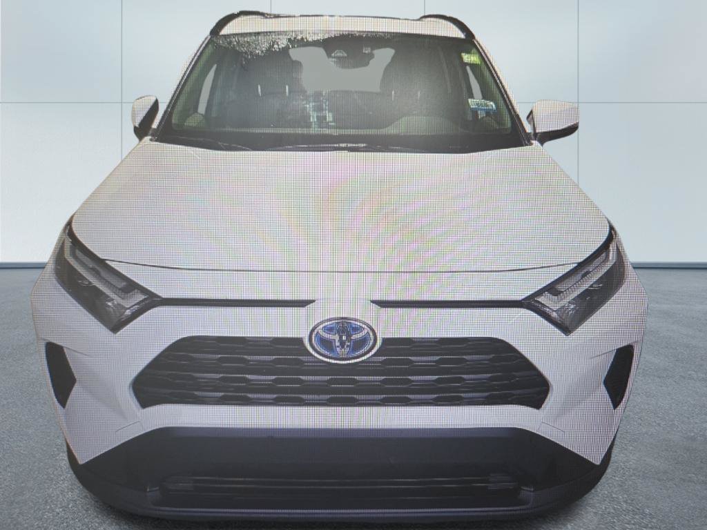 Used 2023 Toyota RAV4 XLE w/ Convenience Package AWD/4WD image 6