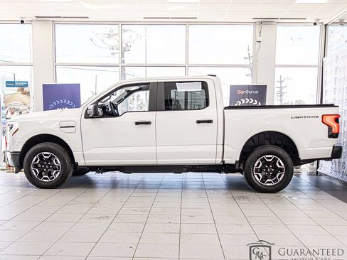 Used 2022 Ford F150 Lightning Pro AWD/4WD image 7