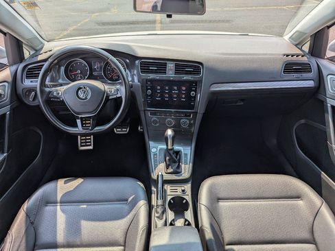 Used 2018 Volkswagen Golf Alltrack AWD/4WD image 25