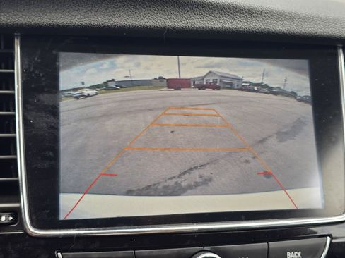Used 2017 Buick Encore Preferred FWD image 18