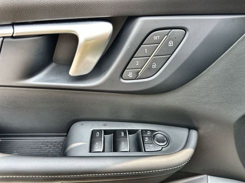 New 2026 Buick Enclave Sport Touring w/ Power Package FWD image 22