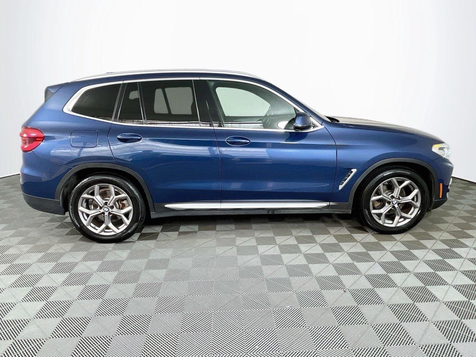 Used 2021 BMW X3 xDrive30i w/ Premium Package AWD/4WD image 10