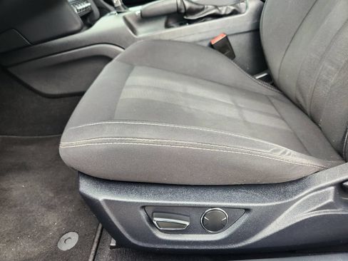 Used 2019 Ford Mustang Coupe w/ Equipment Group 101A RWD image 23