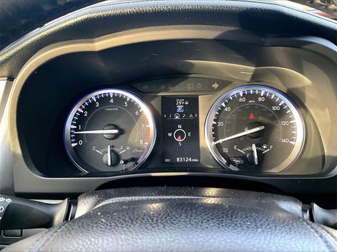 Used 2015 Toyota Highlander Limited image 17