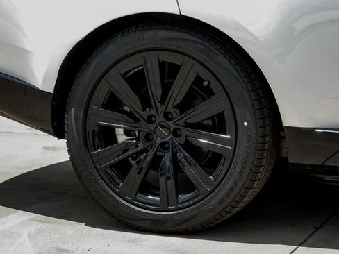 New 2026 Land Rover Range Rover SE AWD/4WD image 71