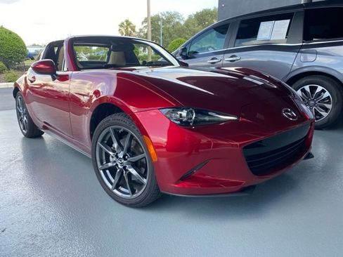 Used 2019 MAZDA MX-5 Miata RF Grand Touring RWD image 1