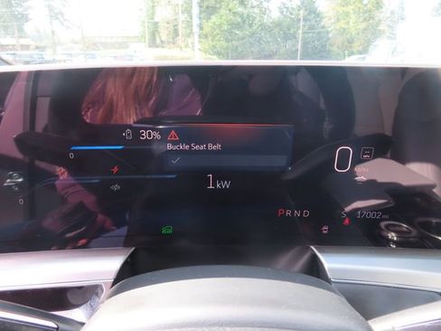 Used 2024 Cadillac Lyriq Sport RWD image 21