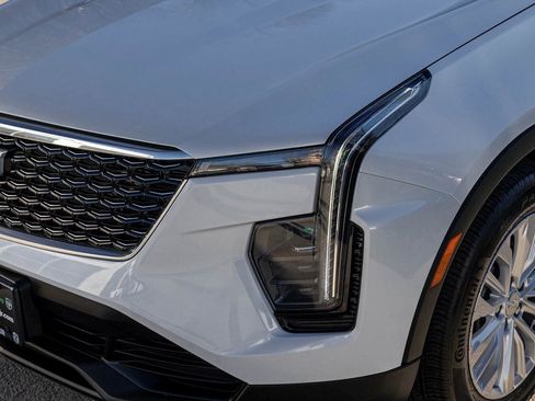 Used 2024 Cadillac XT4 Luxury w/ Trailering Package image 36