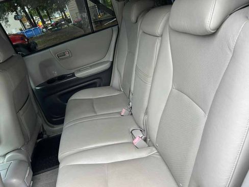 Used 2007 Toyota Highlander 2WD image 12