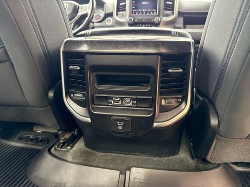 Used 2021 RAM 1500 Big Horn AWD/4WD image 16