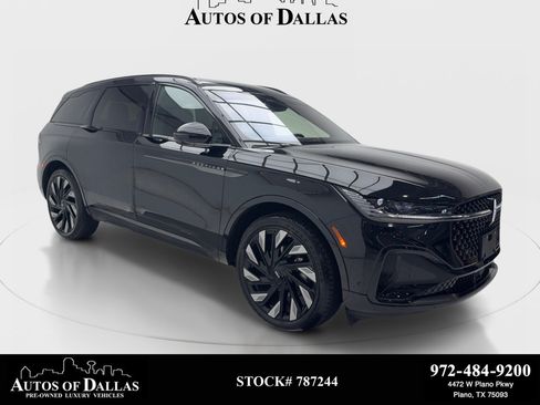 Used 2024 Lincoln Nautilus Reserve w/ Equipment Group 203A AWD/4WD image 1