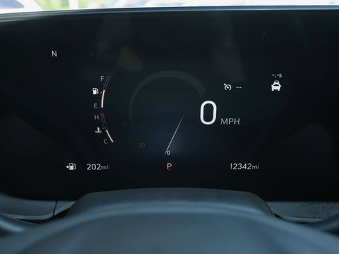 Used 2024 Buick Envista Sport Touring w/ Convenience I Package image 9