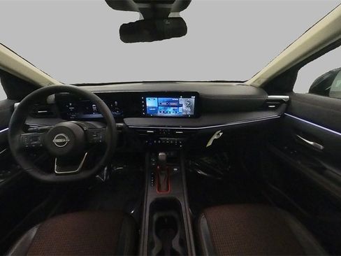 New 2025 Nissan Kicks SR w/ SR Premium Package image 19